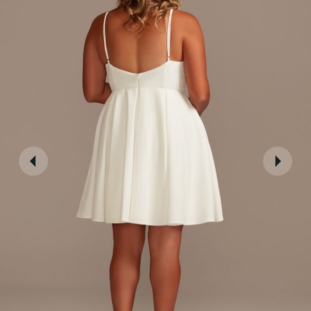 Wedding/bridal dress - Picture 3 of 5